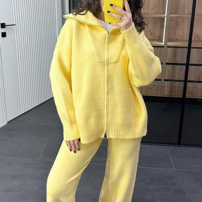 Casual gebreide 2-delige outfit voor dames - top met rits en revers en wijde broek