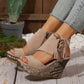 Dames sandalen met open teen en kwastjes en plateauzool