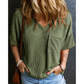Zomerse elegantie, dat heb je nodig! Corduroy V-hals top✨
