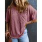Zomerse elegantie, dat heb je nodig! Corduroy V-hals top✨