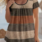 💥 Met 50% korting! 🔥 Plus-size T-shirt met plooien & kleurblokken – geruffelde hals, soepel vallend, ademend spandex, maat 1XL-5XL, 3 kleuren (paars/blauw/kaki) 👚