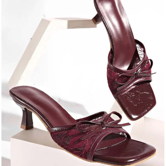 ✨👡【50% Korting】Dames Sandaal met Kittenheel | Kant & Strik | Vierkante Neus🎀