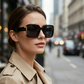 ✨🕶️【Aanbieding】🎉Retro Vierkante Zonnebril UV400 | Unisex | Lichtgewicht😎