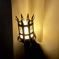💥【50% OFF】🔥 Middeleeuwse Fakkel Wandlamp | Realistische Vlamsimulatie | 3 Kleuren (Oranje/Geel/Rood) | Stoffen Kap, Zacht Licht | Geen Rook of Vonken | Veilig Voor Kinderen/Huisdieren | Creëer Kasteelsfeer Thuis 🏰